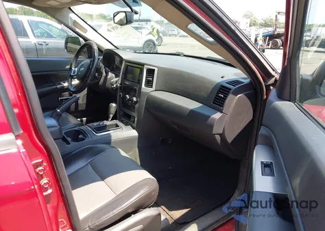 2010 Jeep Grand Cherokee Laredo z USA, uszkodzony, nr VIN 1J4PR4GKXAC143566